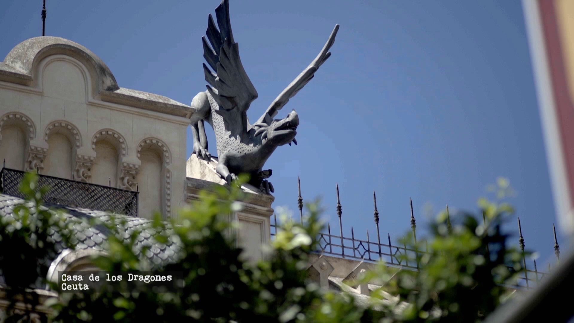 Pistas masónicas por las calles de Ceuta: Javier Sierra muestra las señales grabadas en la ciudad autónoma Cuarto Milenio Temporada 22 Top Vídeos 974