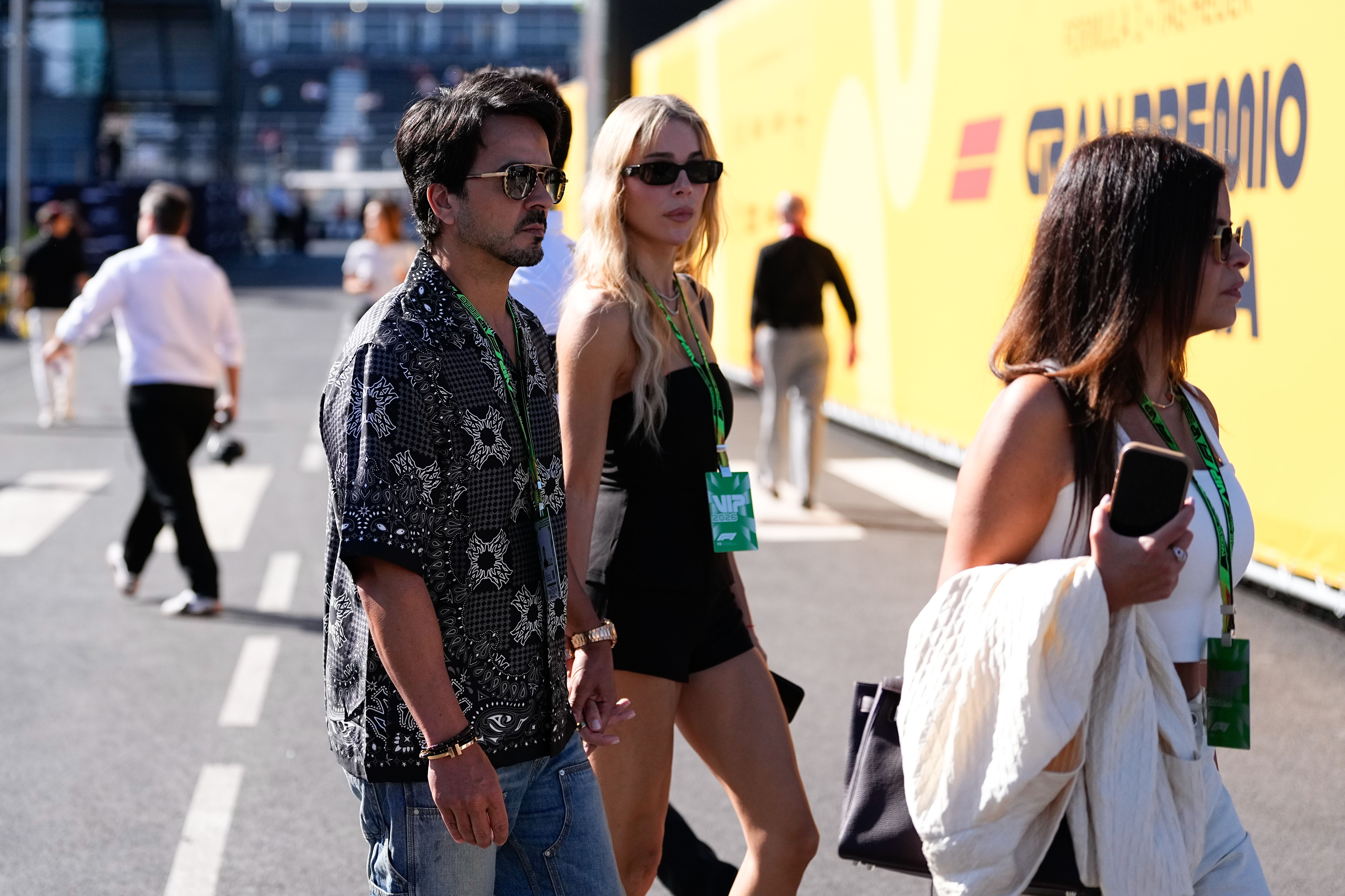 Luis Fonsi y Agueda Lopez