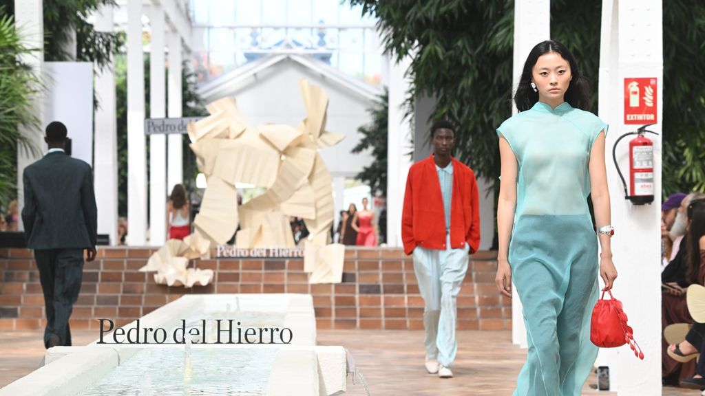 La Fashion Week de Madrid se estrena con un desfile de Pedro del Hierro que invita a la calma y la contemplación