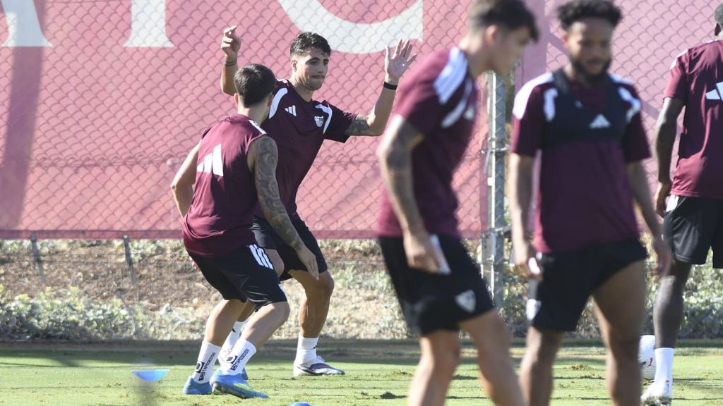 Entrenamiento del Sevilla FC del lunes 14 de septiembre de 2026