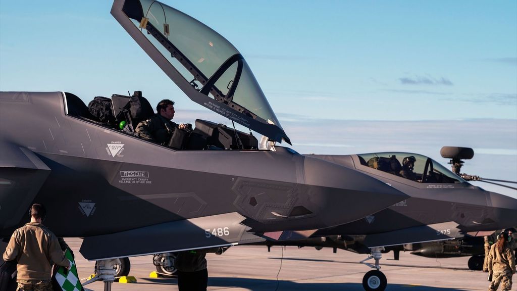Alerta en la OTAN: aviones caza interceptan un dron en Lituania