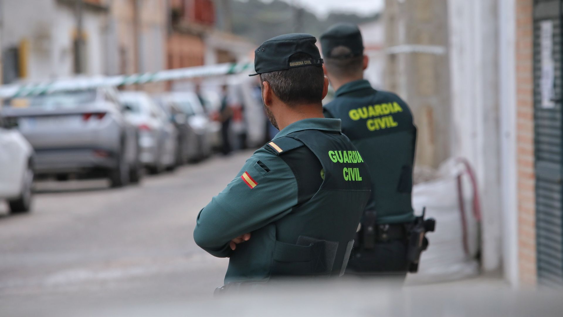 Investigan la muerte de un hombre hallado con un tiro en la cabeza en su casa de Águilas, Murcia: "A mi padre lo han matado" Investigan la muerte de un hombre hallado con un tiro en la cabeza en su casa de Águilas, Murcia: "A mi padre lo han matado"