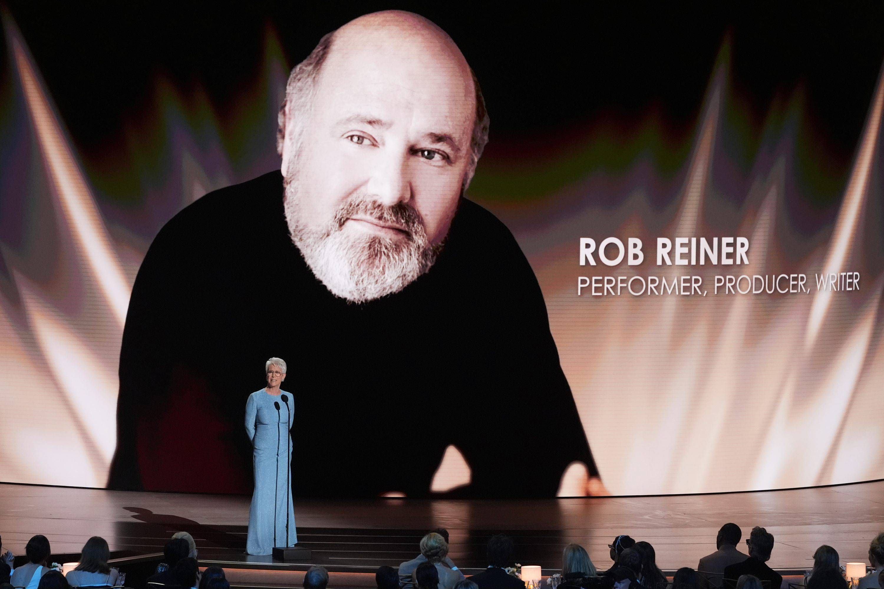 Jamie Lee Curtis recuerda a Rob Reiner en la gala de los Premios Emmy