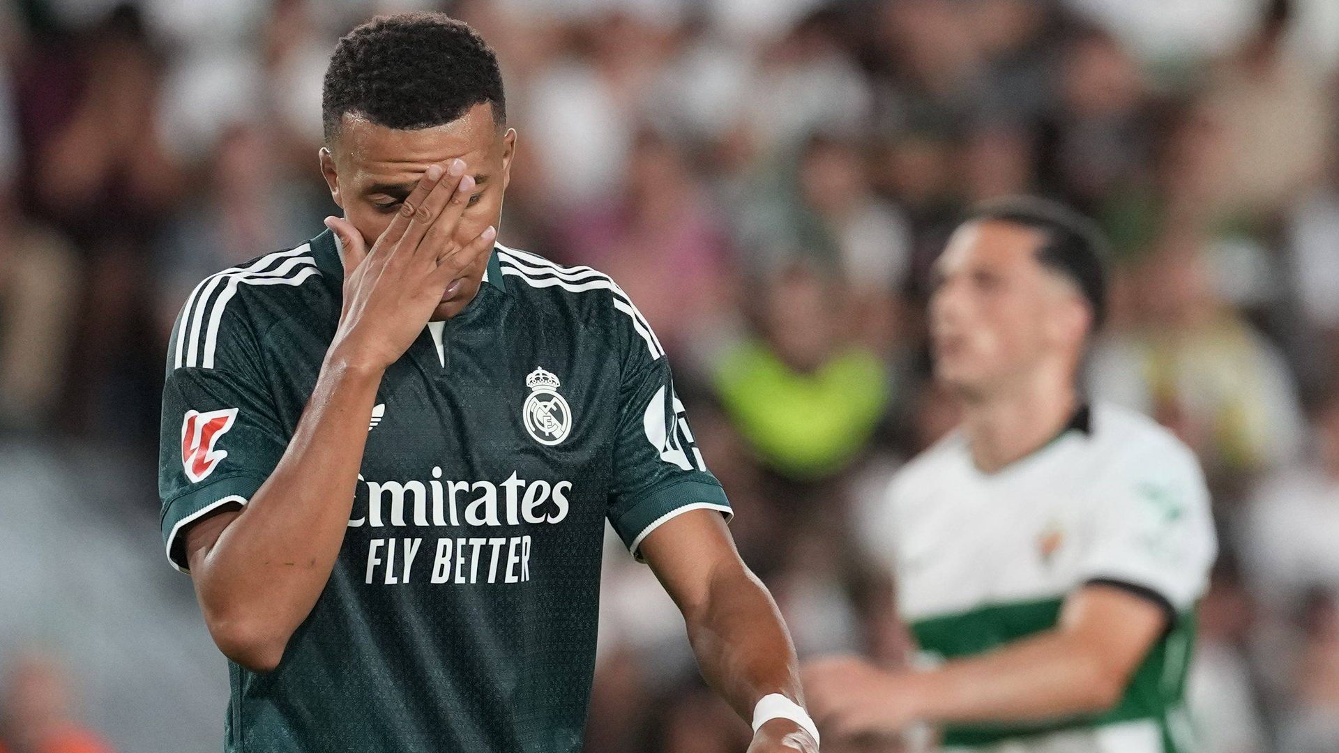 Kylian Mbappé se lamenta en Elche