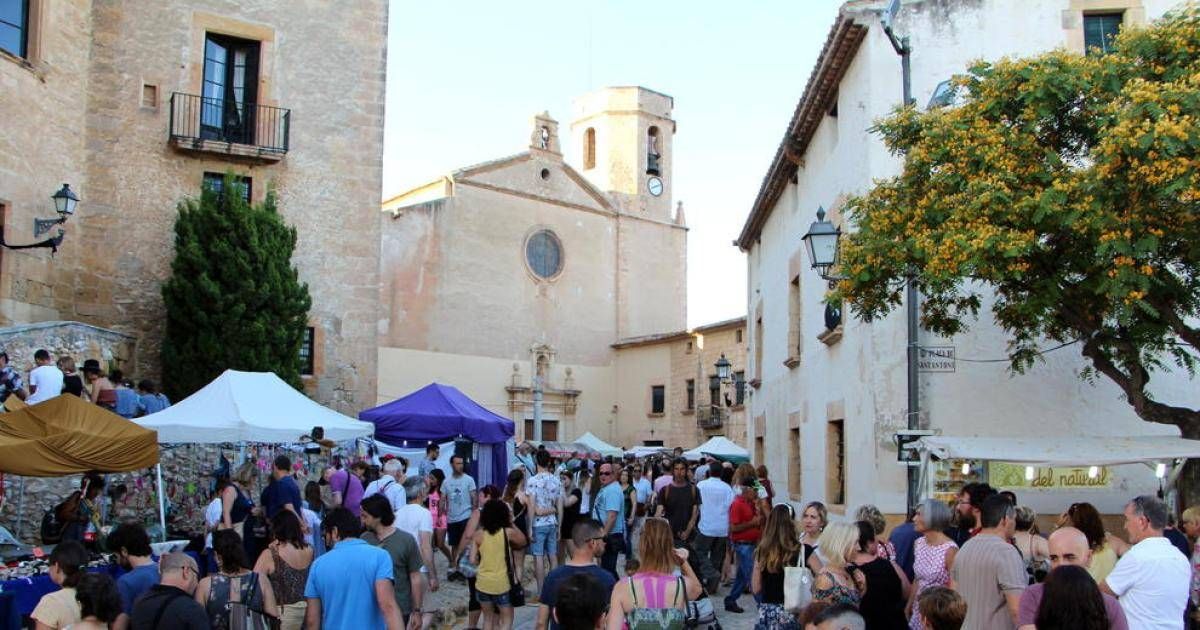 "Nit de Bruixes" con mercados esotéricos en el casco antiguo