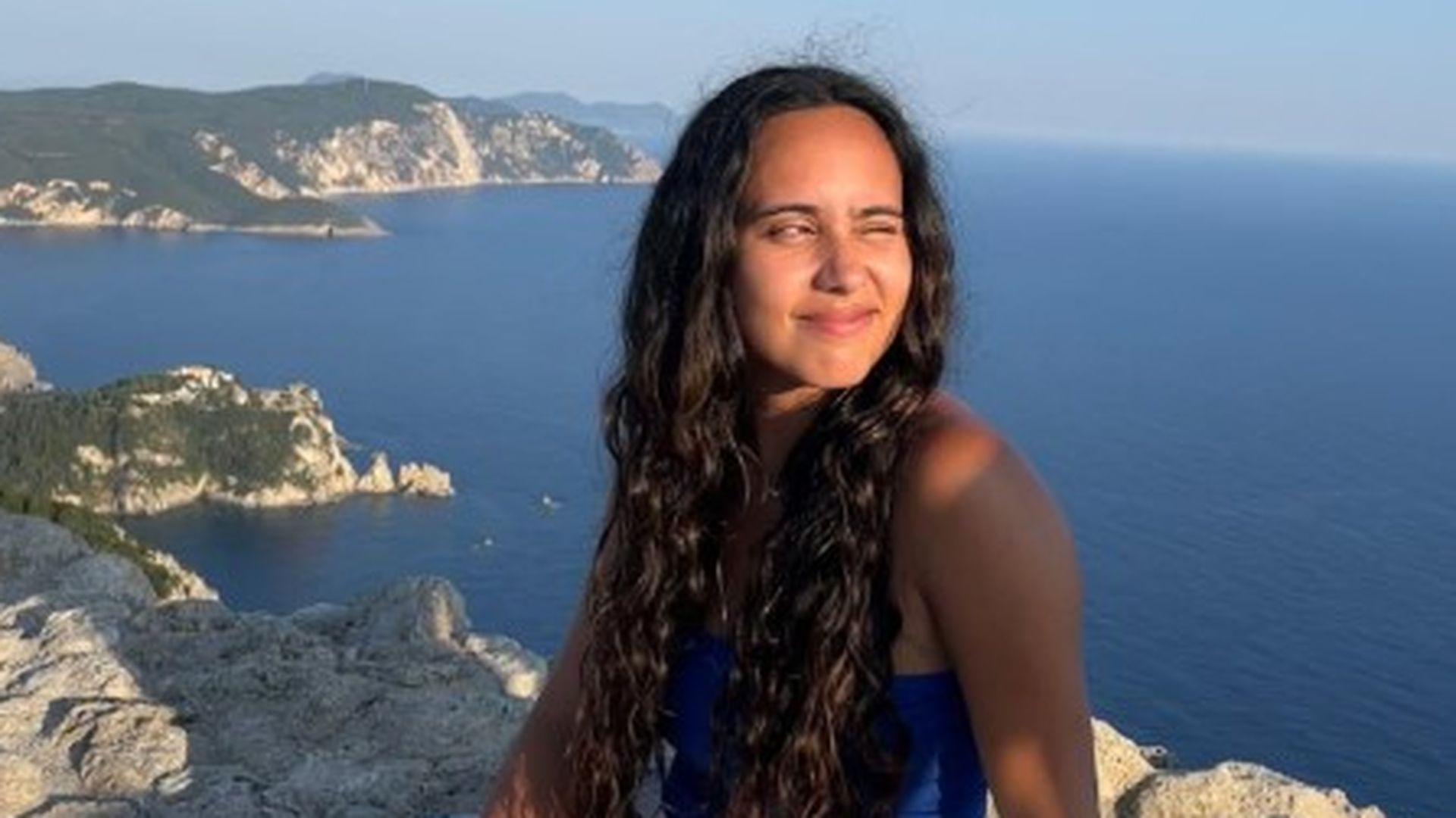 Valeria Arango viaja a España tras más de dos meses hospitalizada en Australia Valeria Arango viaja a España tras más de dos meses hospitalizada en Australia