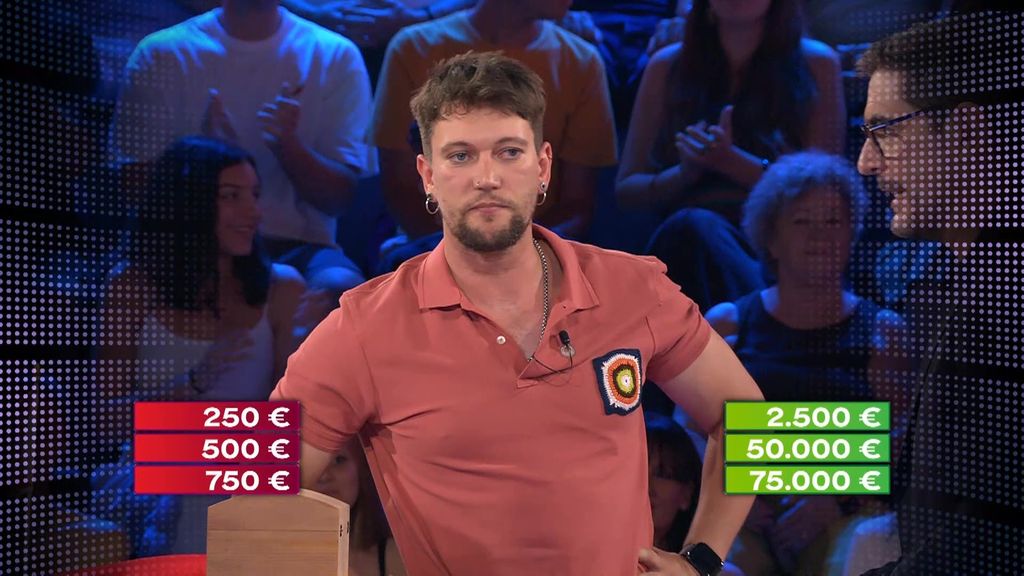Javier, de Pontevedra, saca la faceta rapera de la banquera en una jugada de infarto