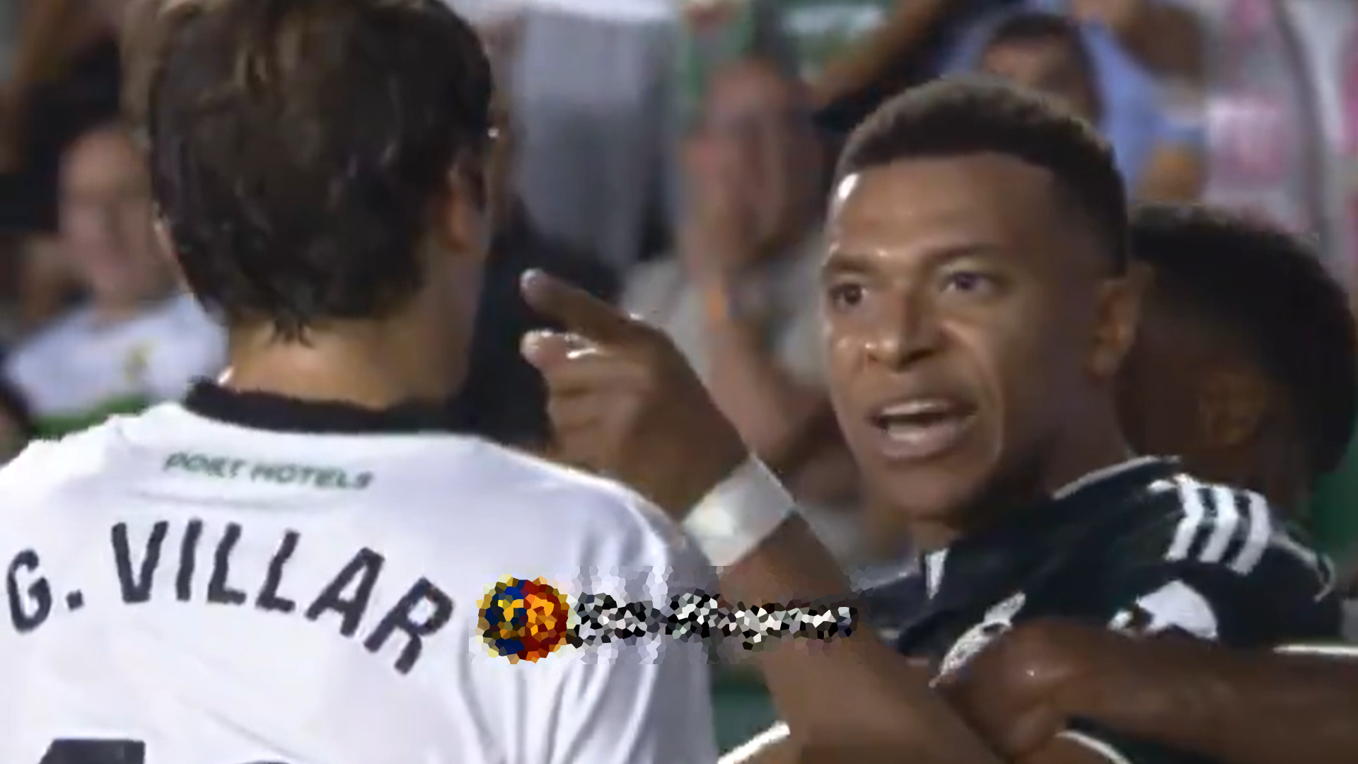 Mbappé insulta a Gonzalo Villar en el Elche-Real Madrid Mbappé insulta a Gonzalo Villar en el Elche-Real Madrid