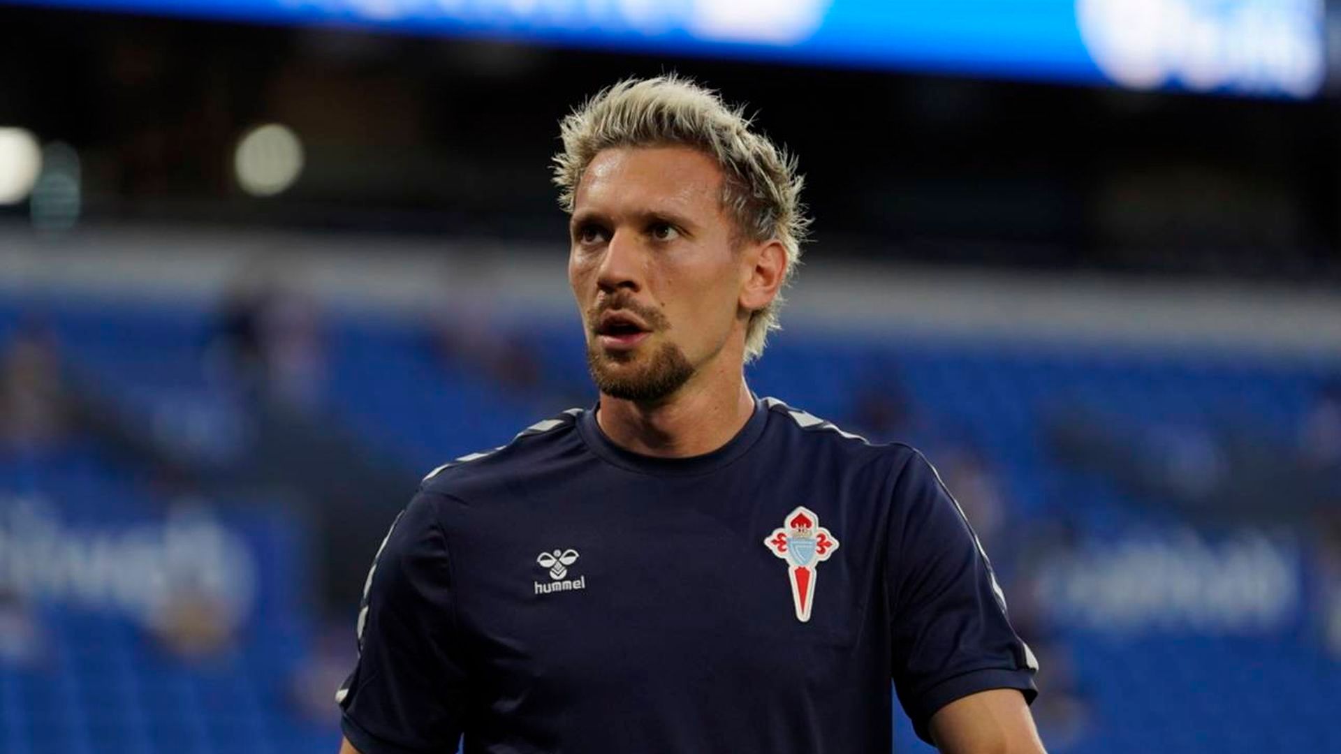 Radu, en un partido con el Celta Radu, en un partido con el Celta