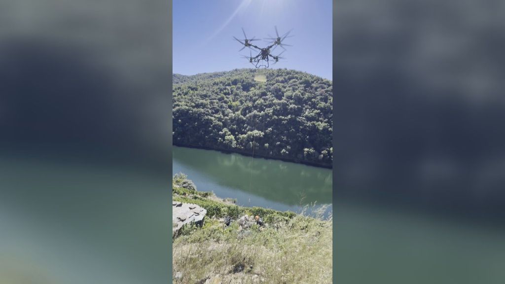 Así funcionan los drones que han usado por primera vez para vendimiar en la Ribeira Sacra