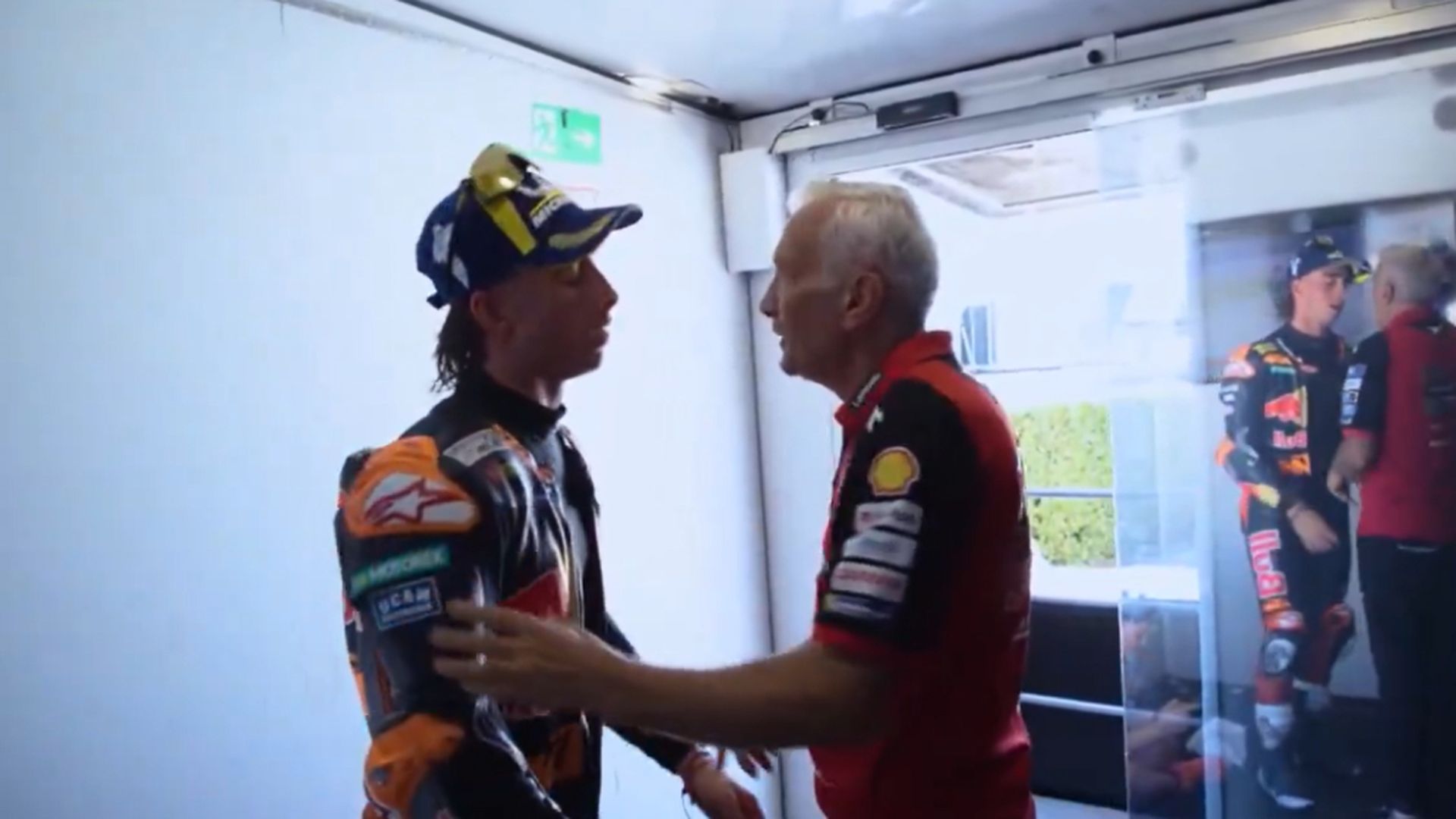 Davide Tardozzi y Pedro Acosta, en Misano Davide Tardozzi y Pedro Acosta, en Misano