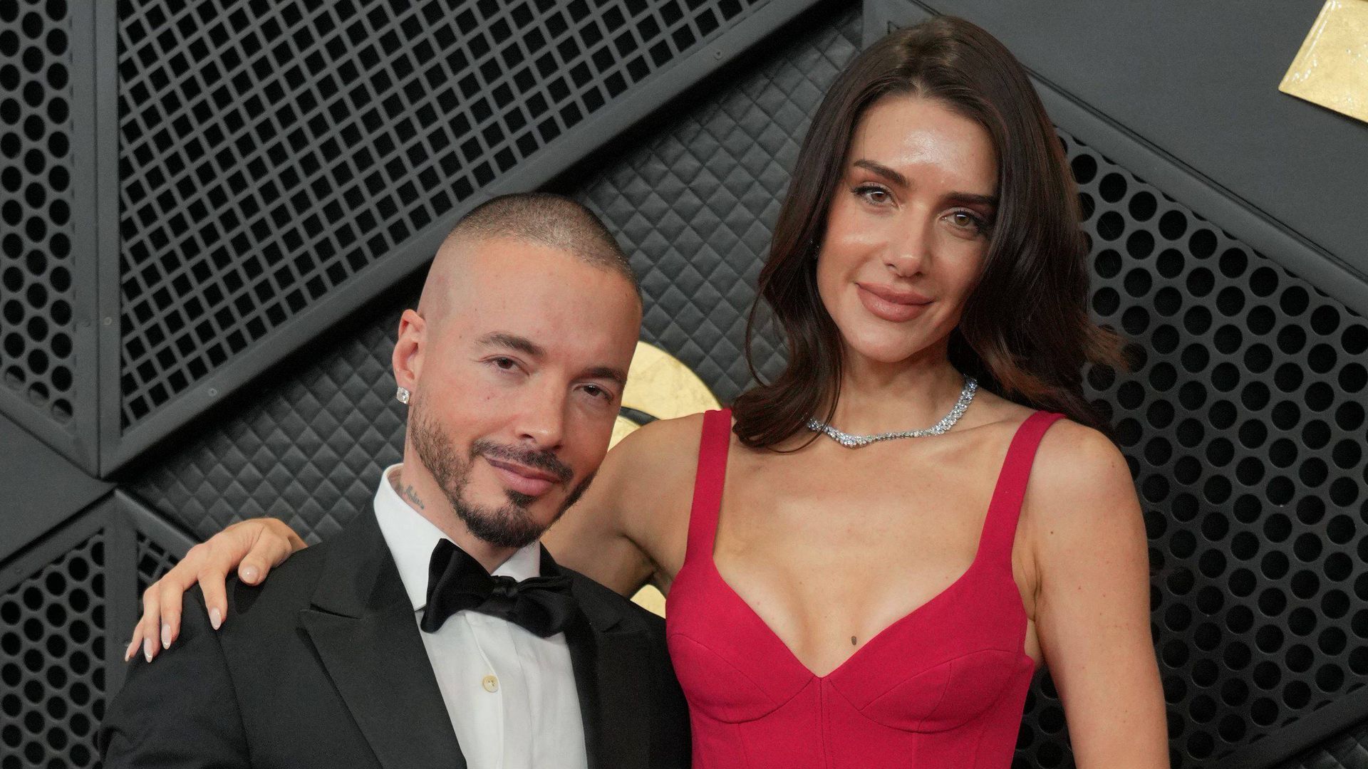 J Balvin y Valentina Ferrer J Balvin y Valentina Ferrer