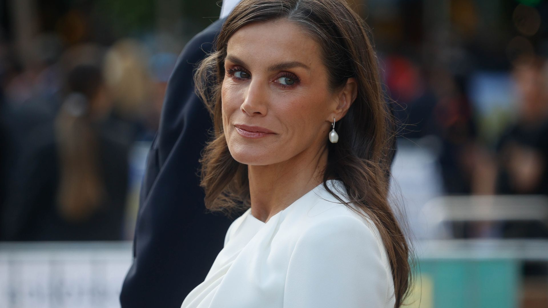 La reina Letizia se reunirá en Oviedo con sus antiguas maestras La reina Letizia se reunirá en Oviedo con sus antiguas maestras