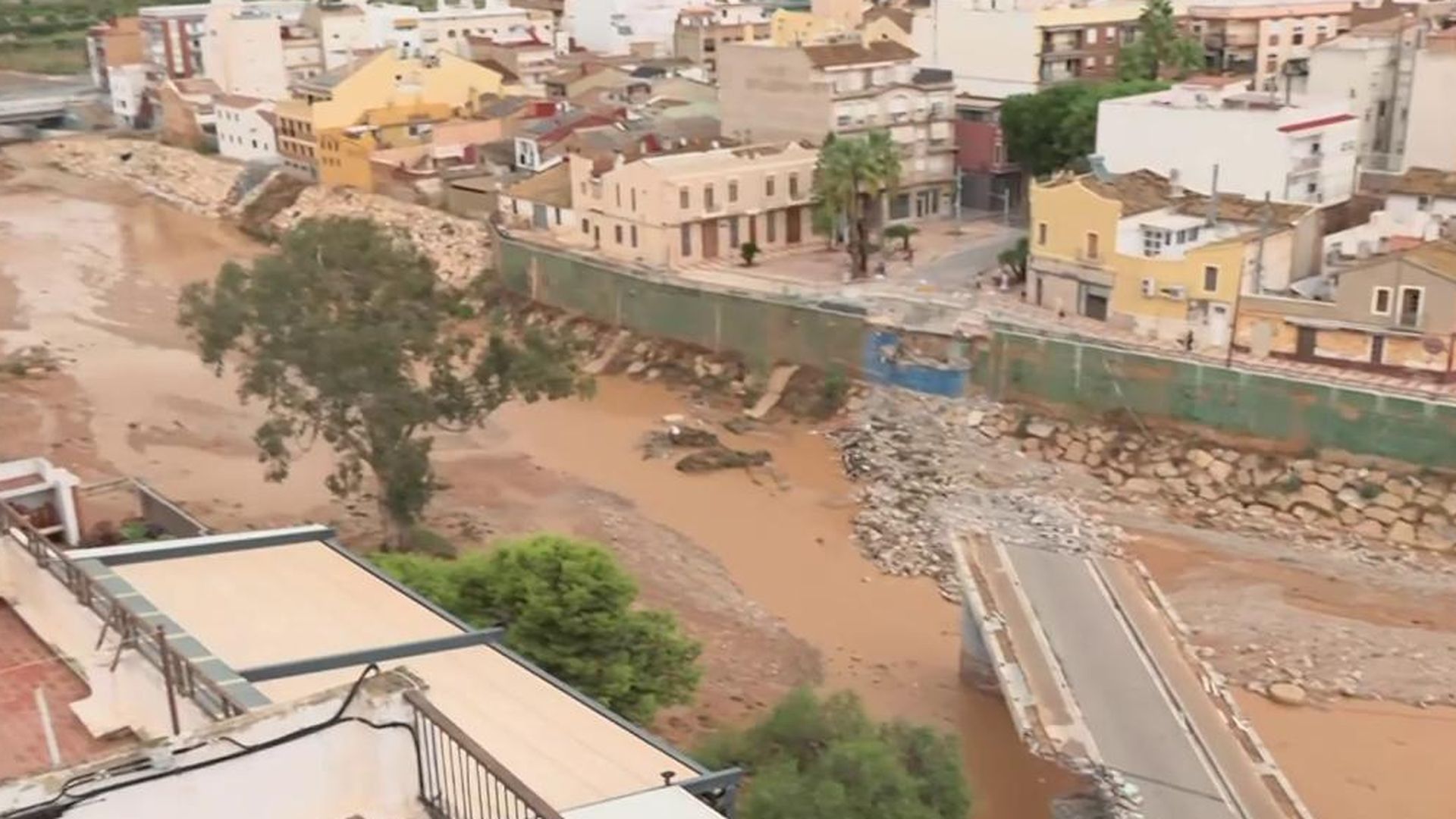 Los vecinos de Paiporta vuelven a tener miedo