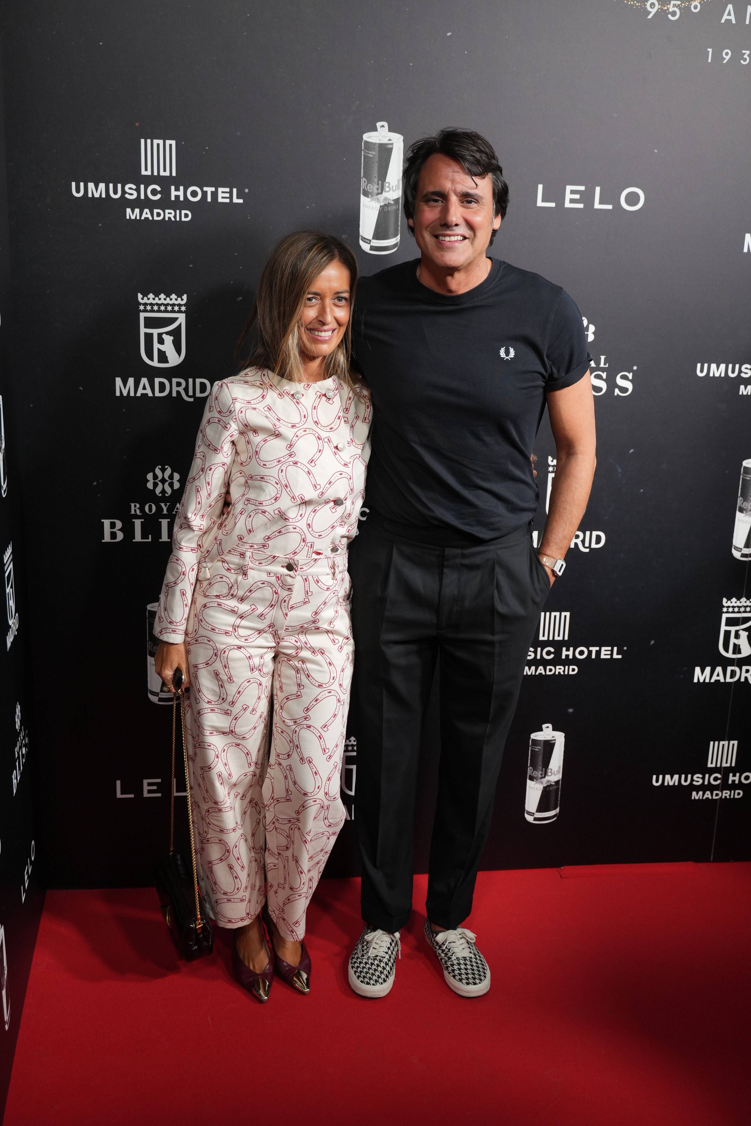 María Amores y Ion Aramendi, en la alfombra roja de los Premios Chicote 2026