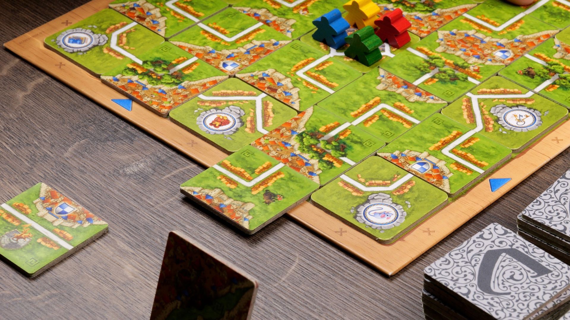 Dos clásicos que celebran cumpleaños mezclando sus mecánicas en un nuevo juego Dos clásicos que celebran cumpleaños mezclando sus mecánicas en un nuevo juego