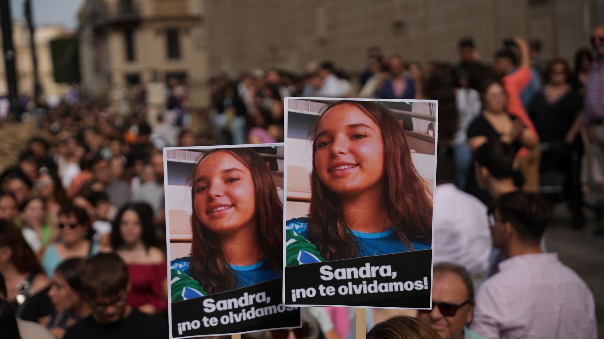 EuropaPress_7061590_pancartas_huelga_general_estudiantil_solidaridad_sandra_pena_contra EuropaPress_7061590_pancartas_huelga_general_estudiantil_solidaridad_sandra_pena_contra