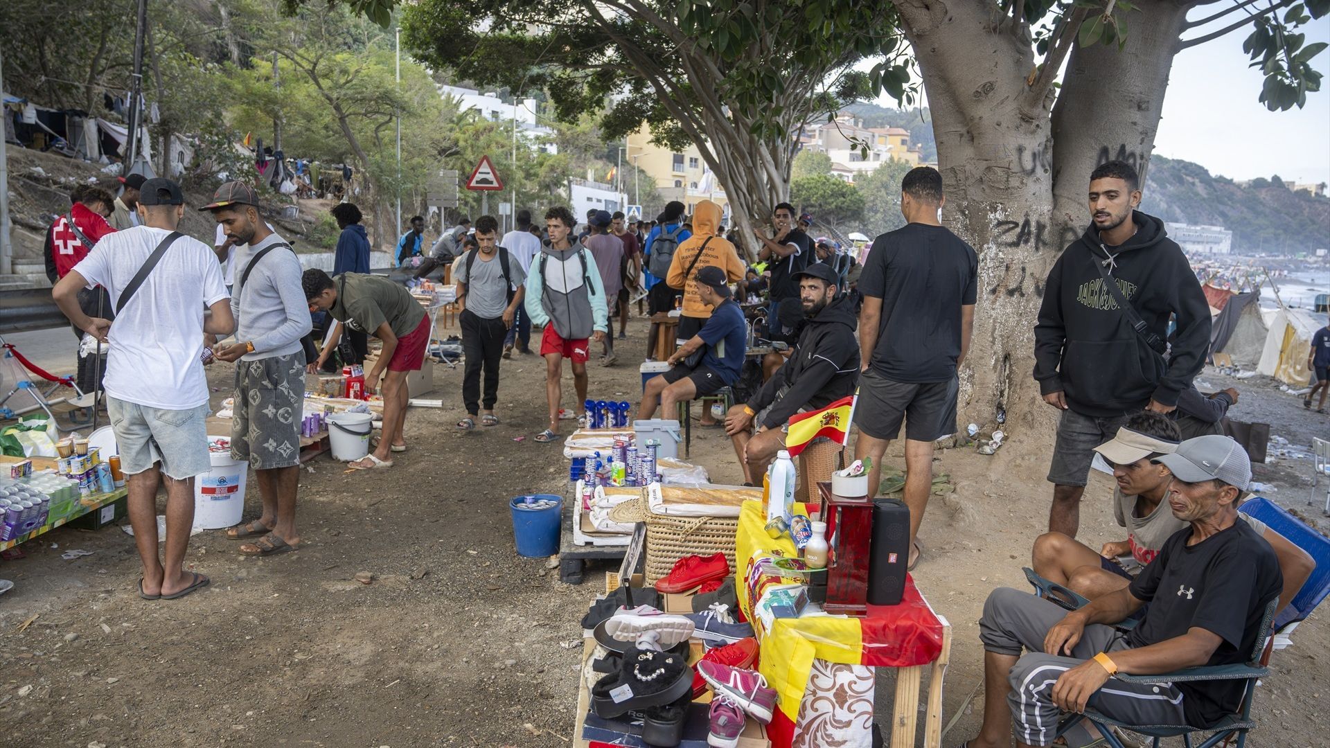 EuropaPress_7775215_asentamiento_migrantes_playa_trampolin_14_septiembre_2026_ceuta_espana EuropaPress_7775215_asentamiento_migrantes_playa_trampolin_14_septiembre_2026_ceuta_espana