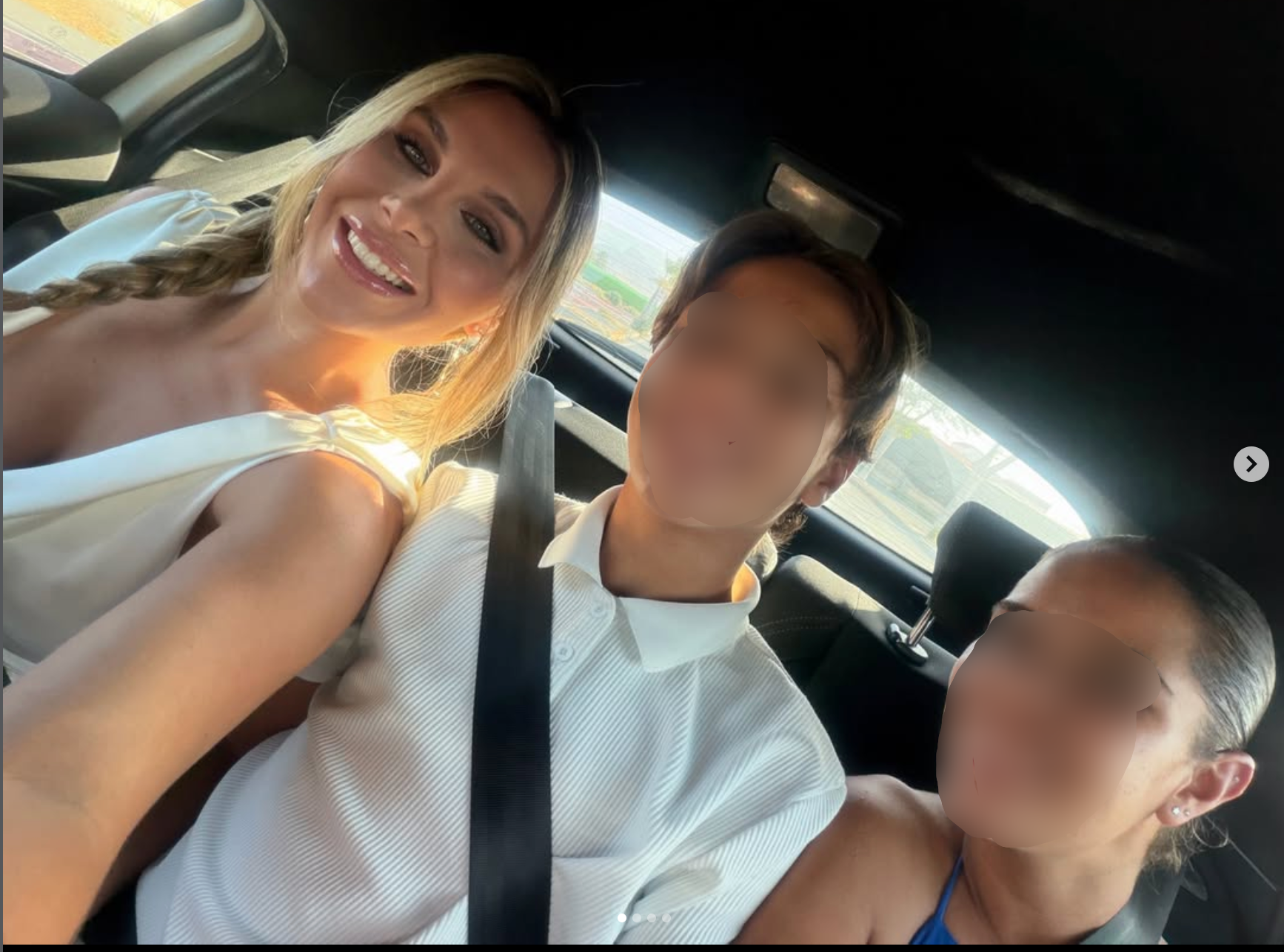 Ivana Icardi junto a sus dos hermanos pequeños: Alessandro y Martina