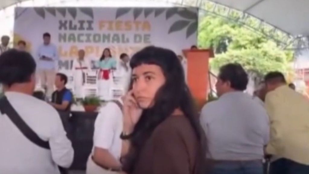 Los padres de Claudia llegan a México para identificar y repatriar el cuerpo de la joven