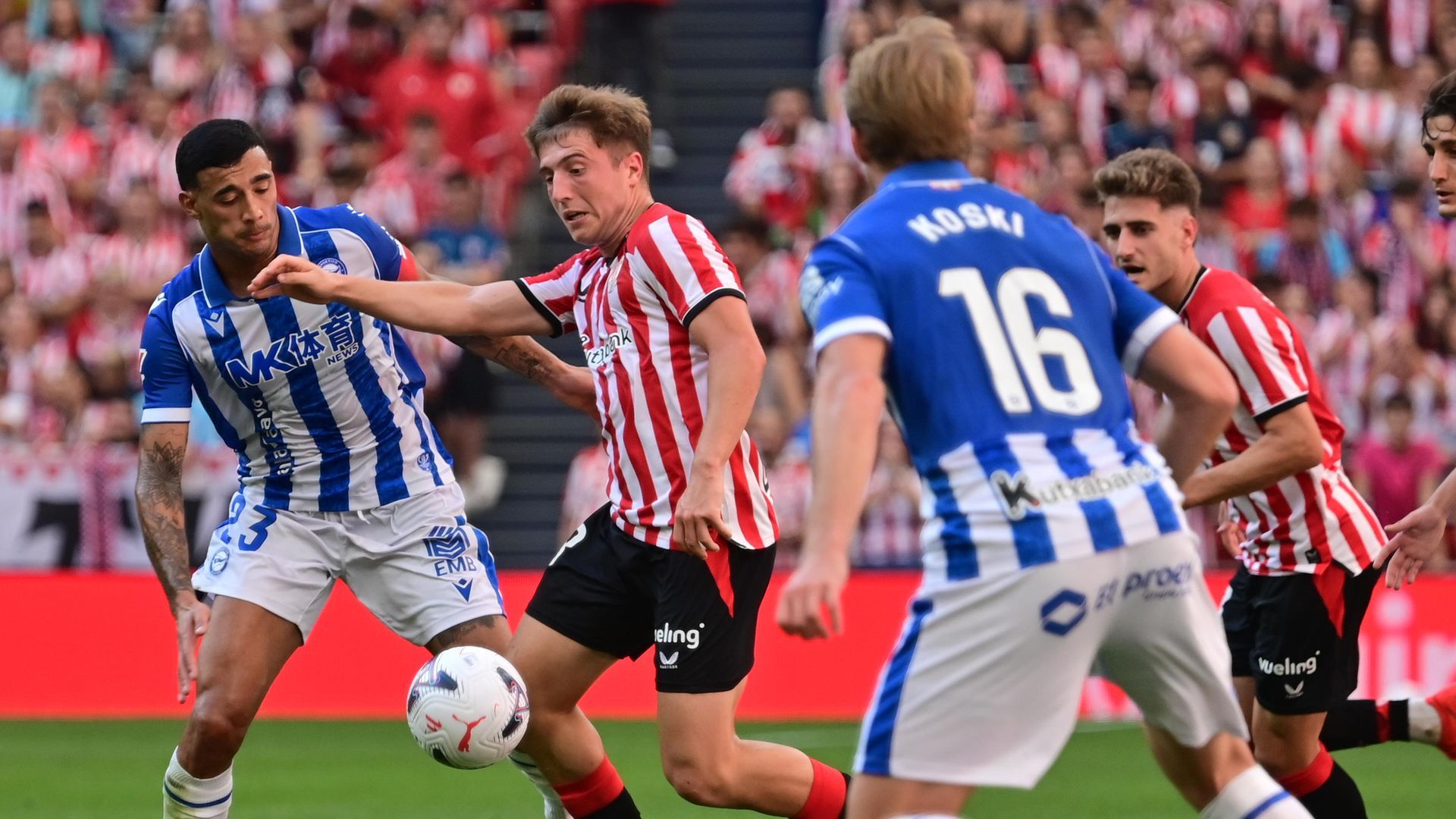 Jauregizar, durante el Athletic - Alavés.