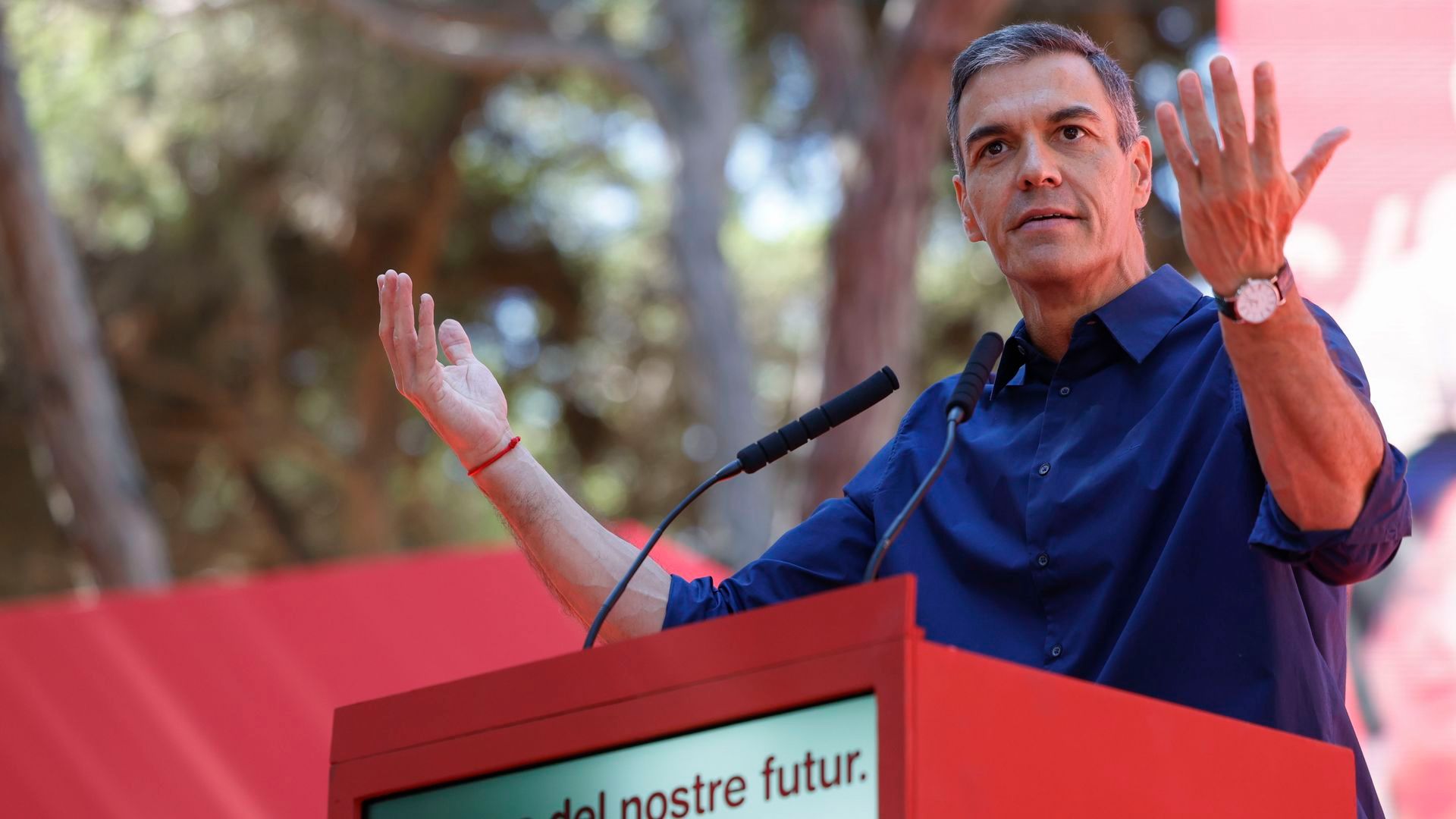El presidente del Gobierno, Pedro Sánchez, interviene durante la Fiesta de la Rosa El presidente del Gobierno, Pedro Sánchez, interviene durante la Fiesta de la Rosa