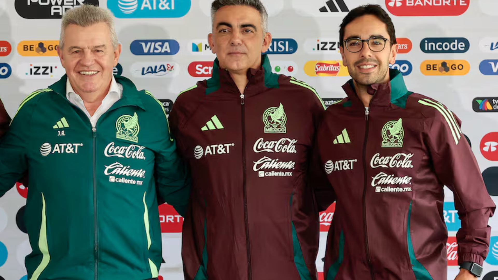 Aguirre con Toni Amor y Pol Lorente