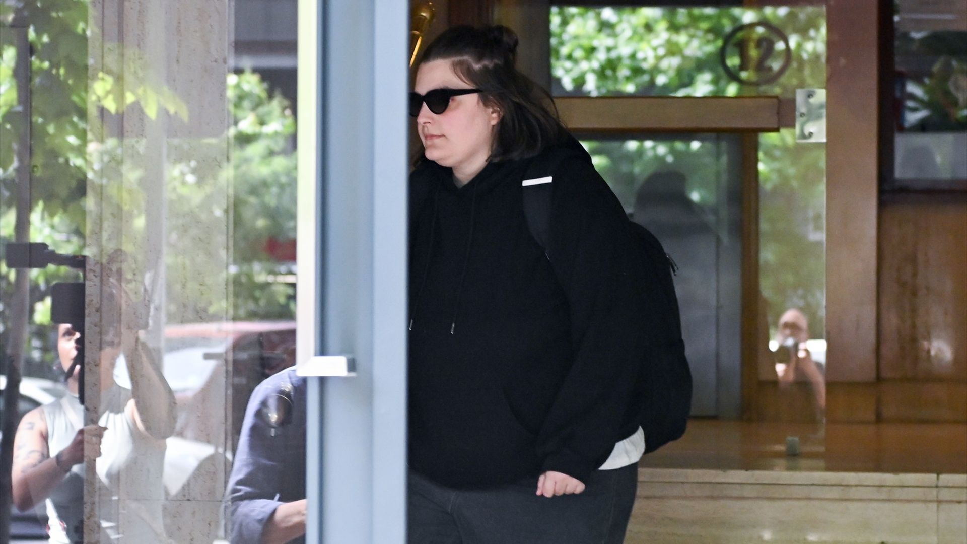 Caso Plus Ultra: el juez cita a declarar a las hijas de Zapatero y le da tres días al expresidente para entregar la documentación de las joyas Caso Plus Ultra: el juez cita a declarar a las hijas de Zapatero y le da tres días al expresidente para entregar la documentación de las joyas