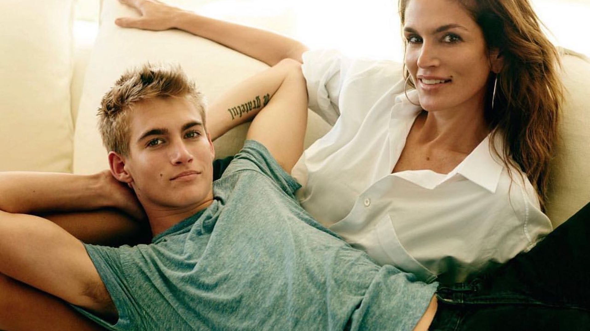 Cindy Crawford y su hijo fallecido, Presley Gerber