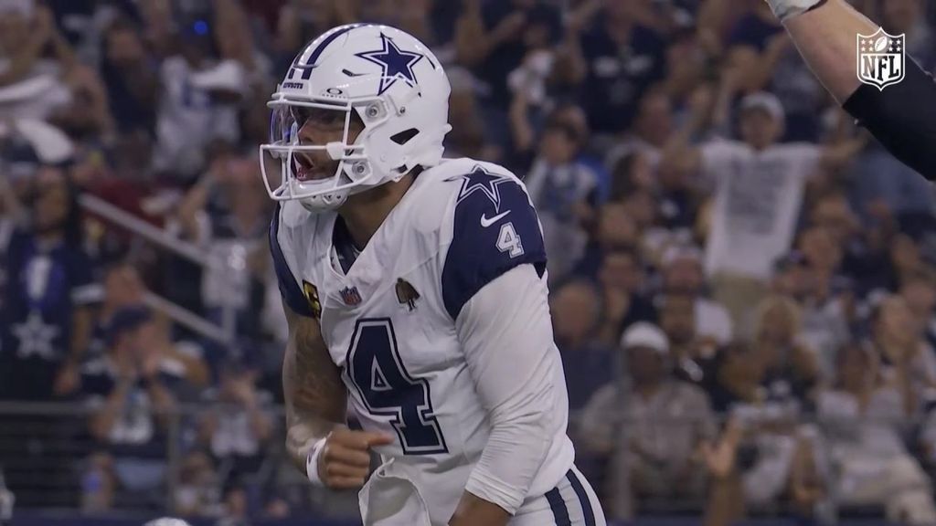 Dak Prescott celebra un touchdown de los Cowboys ante los Commanders