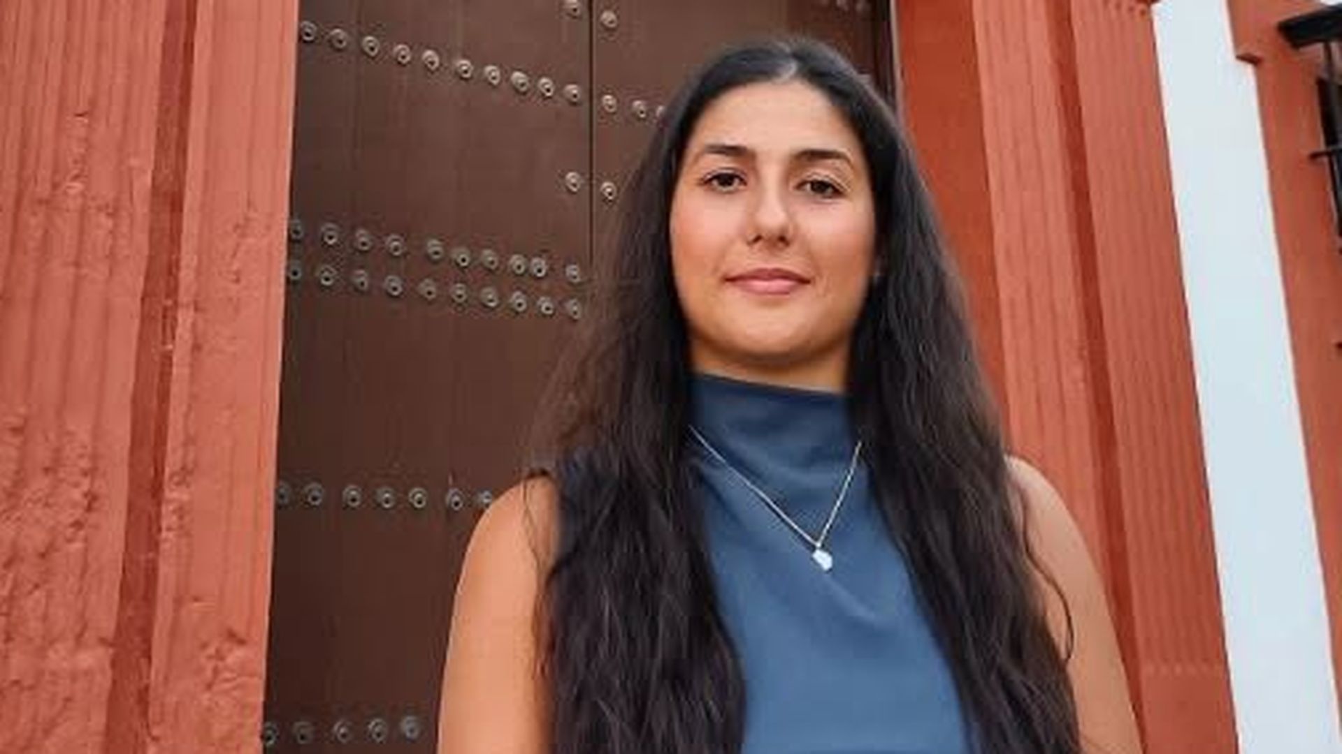 Julia Cejudo, una joven de 23 años que se ha convertido en la notaria más joven de España Julia Cejudo, una joven de 23 años que se ha convertido en la notaria más joven de España
