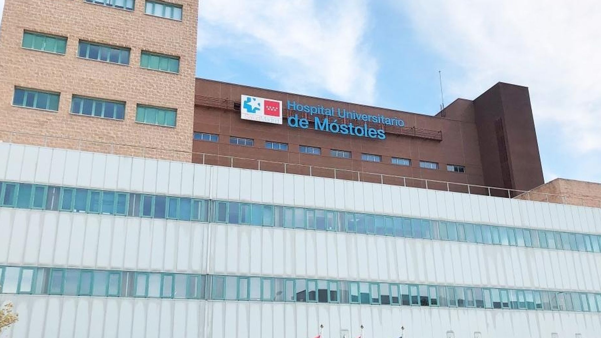 Rafael Francisco Hornero Cruz permanece ingresado en un hospital de Móstoles tras recibir cinco disparos; imagen de urgencias Rafael Francisco Hornero Cruz permanece ingresado en un hospital de Móstoles tras recibir cinco disparos; imagen de urgencias