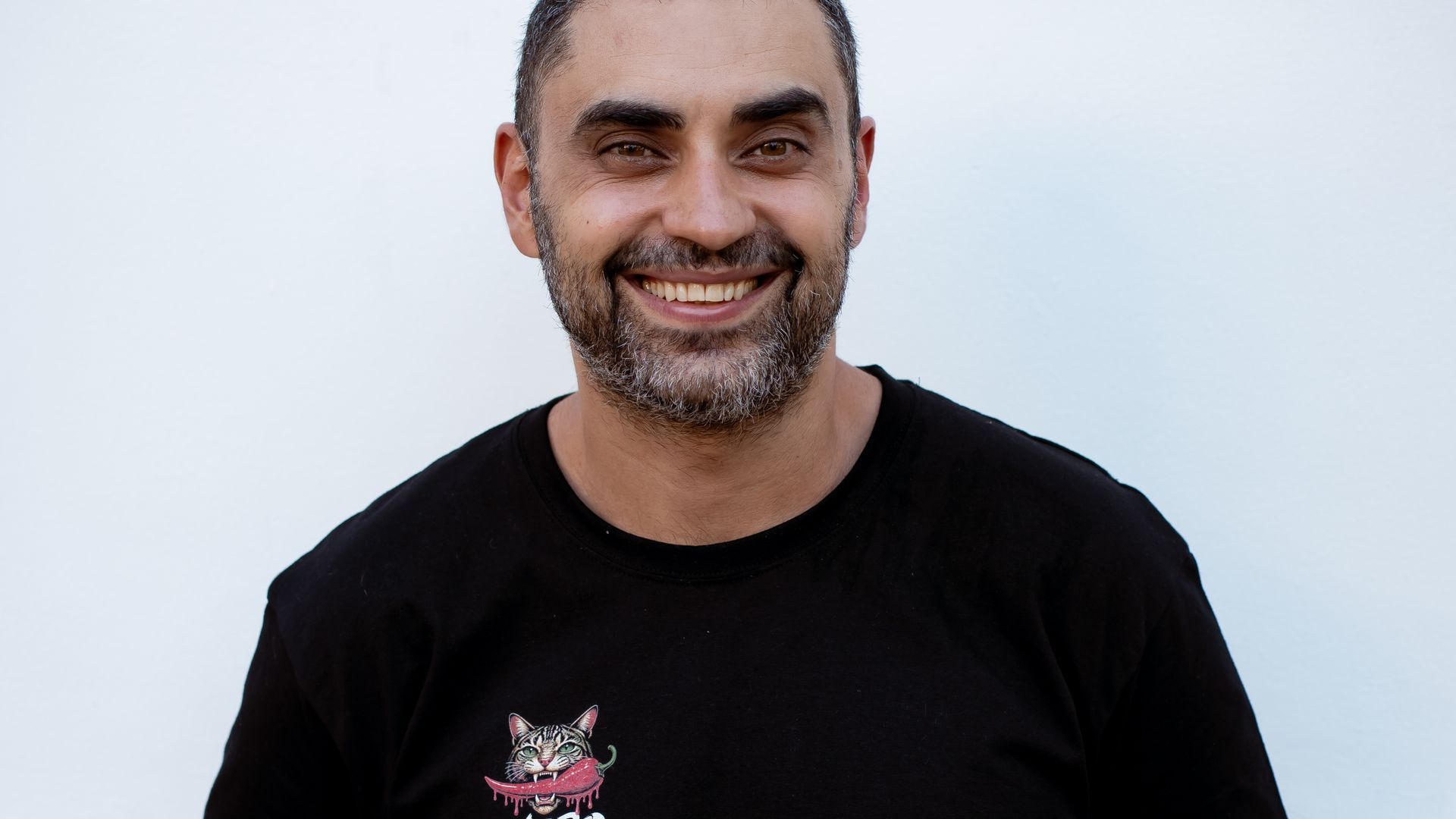 Sam Farahpour 1 Sam Farahpour 1