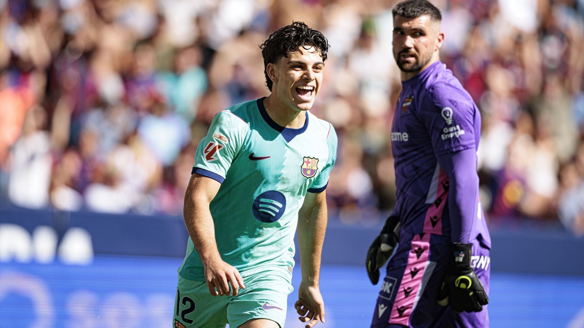 Xavi Espart celebra su gol en el Levante - FC Barcelona Xavi Espart celebra su gol en el Levante - FC Barcelona