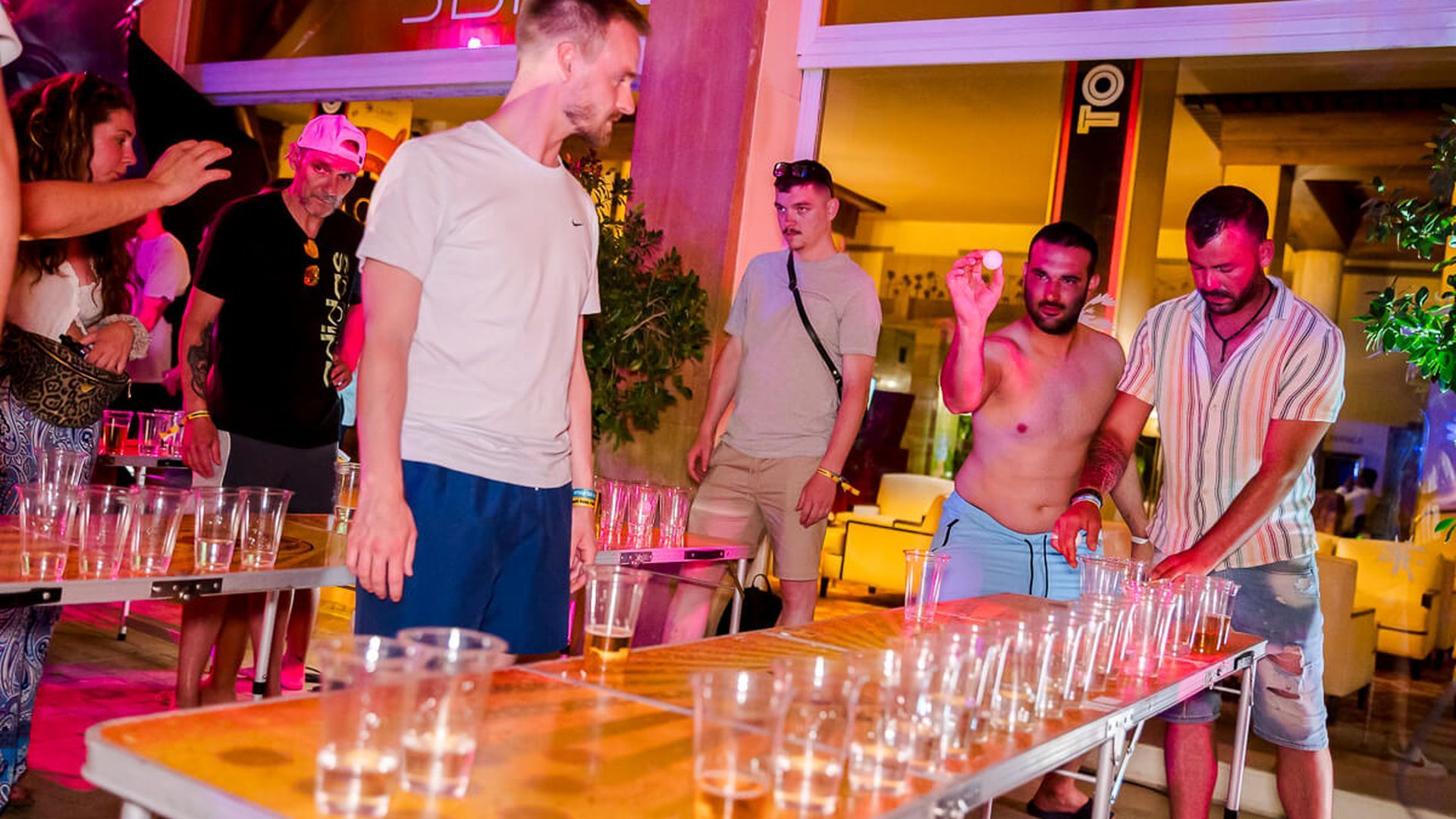 Beer pong