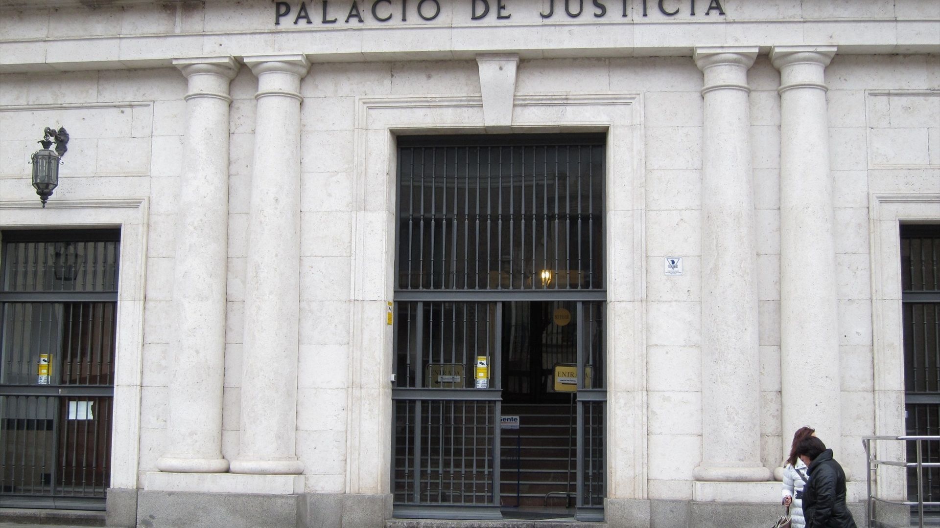 El Tribunal Superior de Justicia reconoce que lo trabajado en una ETT antes de ser fijo debe contar para el plus salarial por antigüedad El Tribunal Superior de Justicia reconoce que lo trabajado en una ETT antes de ser fijo debe contar para el plus salarial por antigüedad