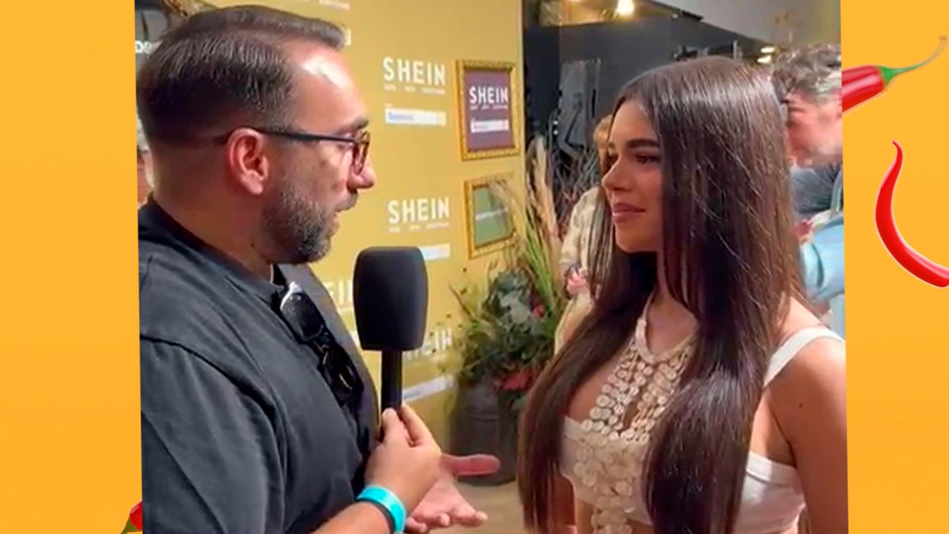 Entrevista exclusiva a Helena Arauz: desvela que ha estado con un cantante de Puerto Rico Entrevista exclusiva a Helena Arauz: desvela que ha estado con un cantante de Puerto Rico
