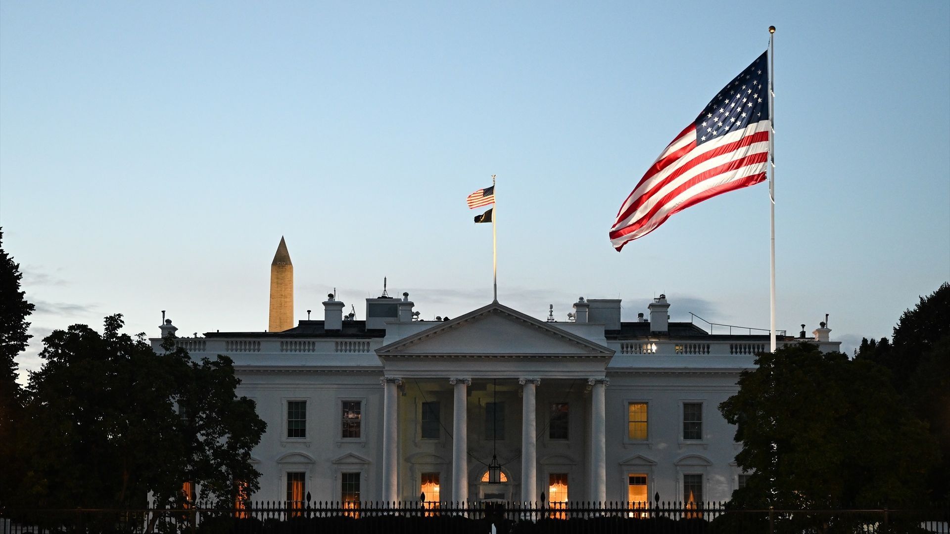 La Casa Blanca lanza el canal Trump TV en plena polémica por el veto a varios medios de comunicación de EE.UU. La Casa Blanca lanza el canal Trump TV en plena polémica por el veto a varios medios de comunicación de EE.UU.