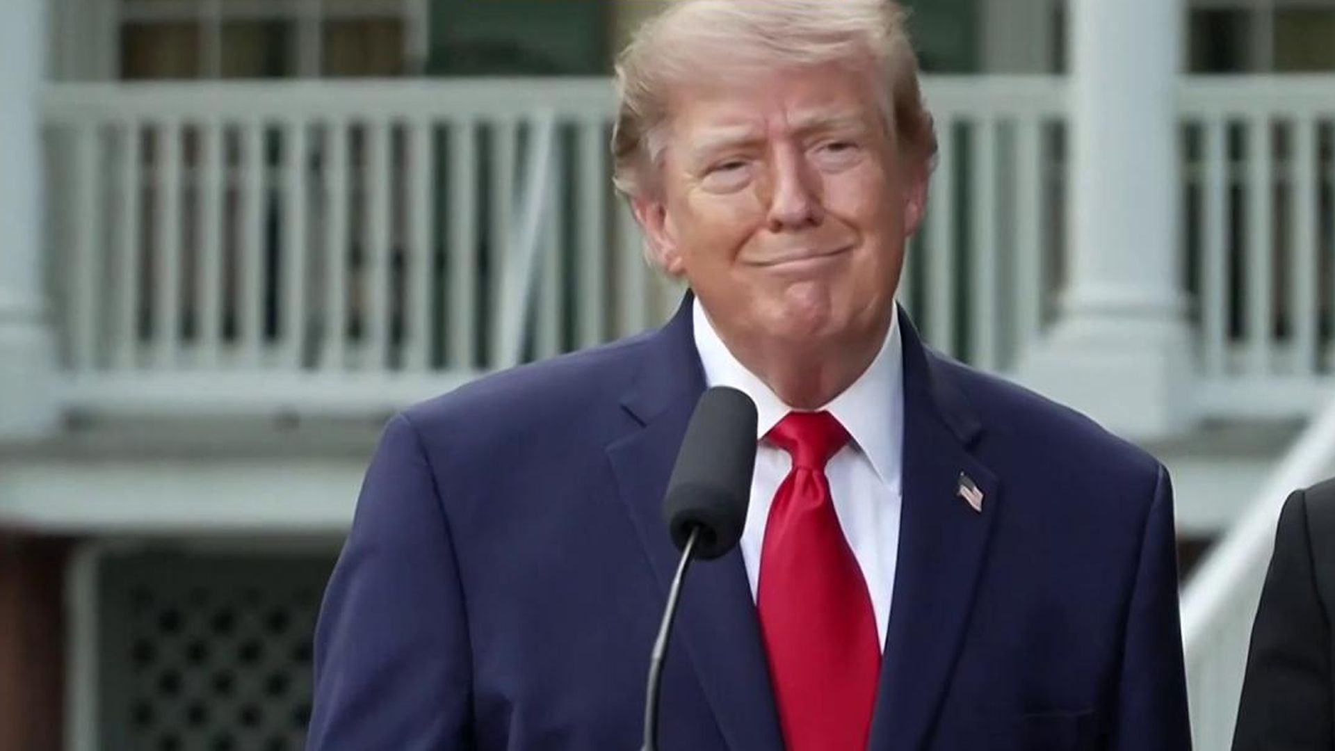 La Casa Blanca lanza el canal 'Trump TV' en plena polémica por el veto a varios medios de comunicación de EE.UU. La Casa Blanca lanza el canal 'Trump TV' en plena polémica por el veto a varios medios de comunicación de EE.UU.