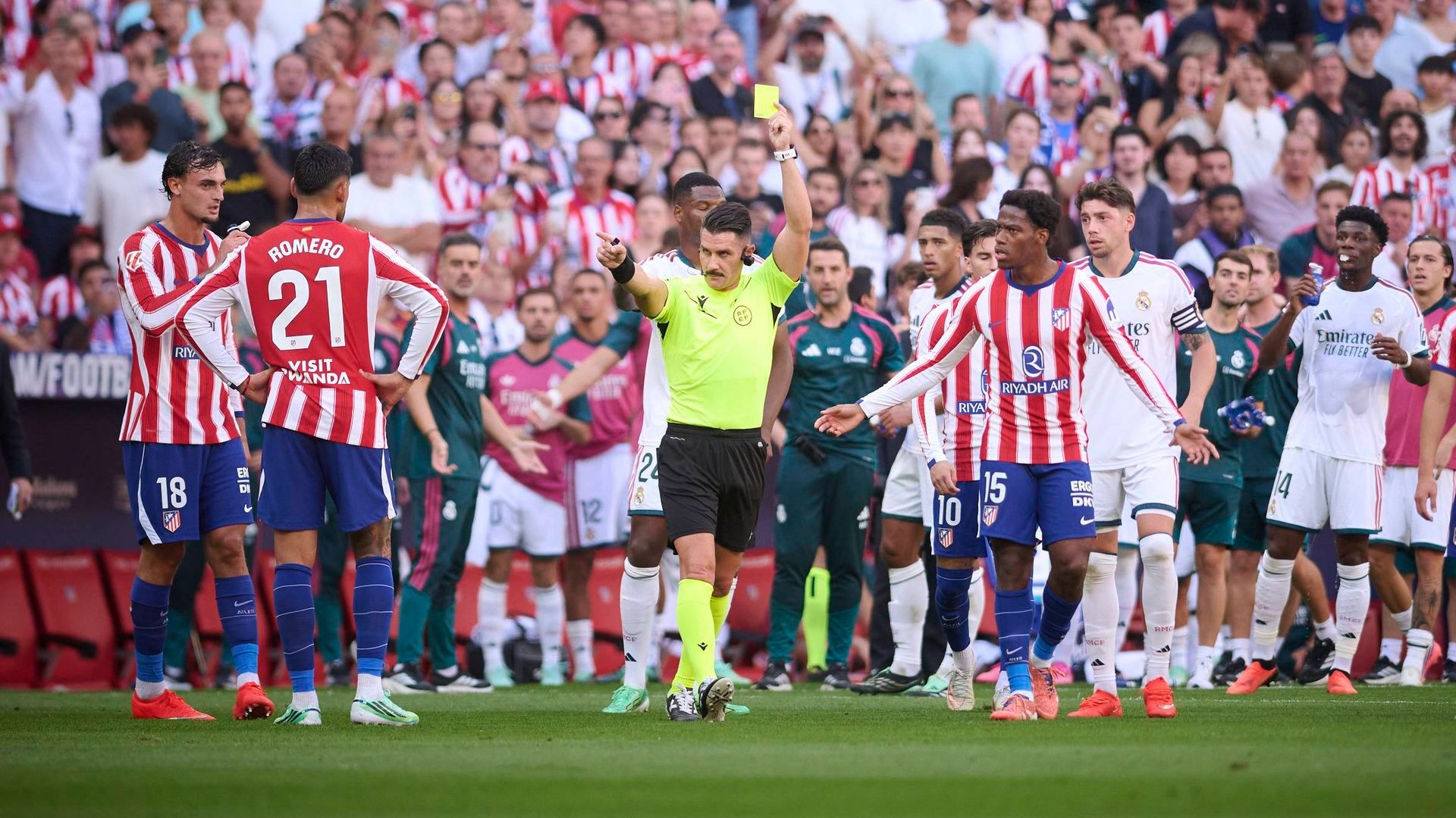 Ortiz Arias en el derbi madrileño Ortiz Arias en el derbi madrileño