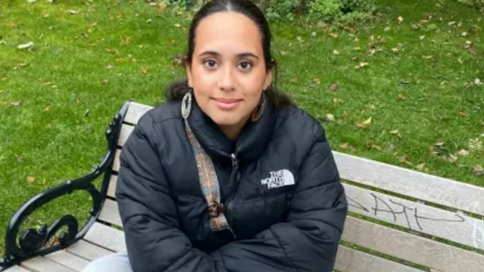Valeria Arango vuelve a Bilbao tras 50 días en coma y un viaje de 30 horas; imagen de la joven antes de su paso por Australia Valeria Arango vuelve a Bilbao tras 50 días en coma y un viaje de 30 horas; imagen de la joven antes de su paso por Australia