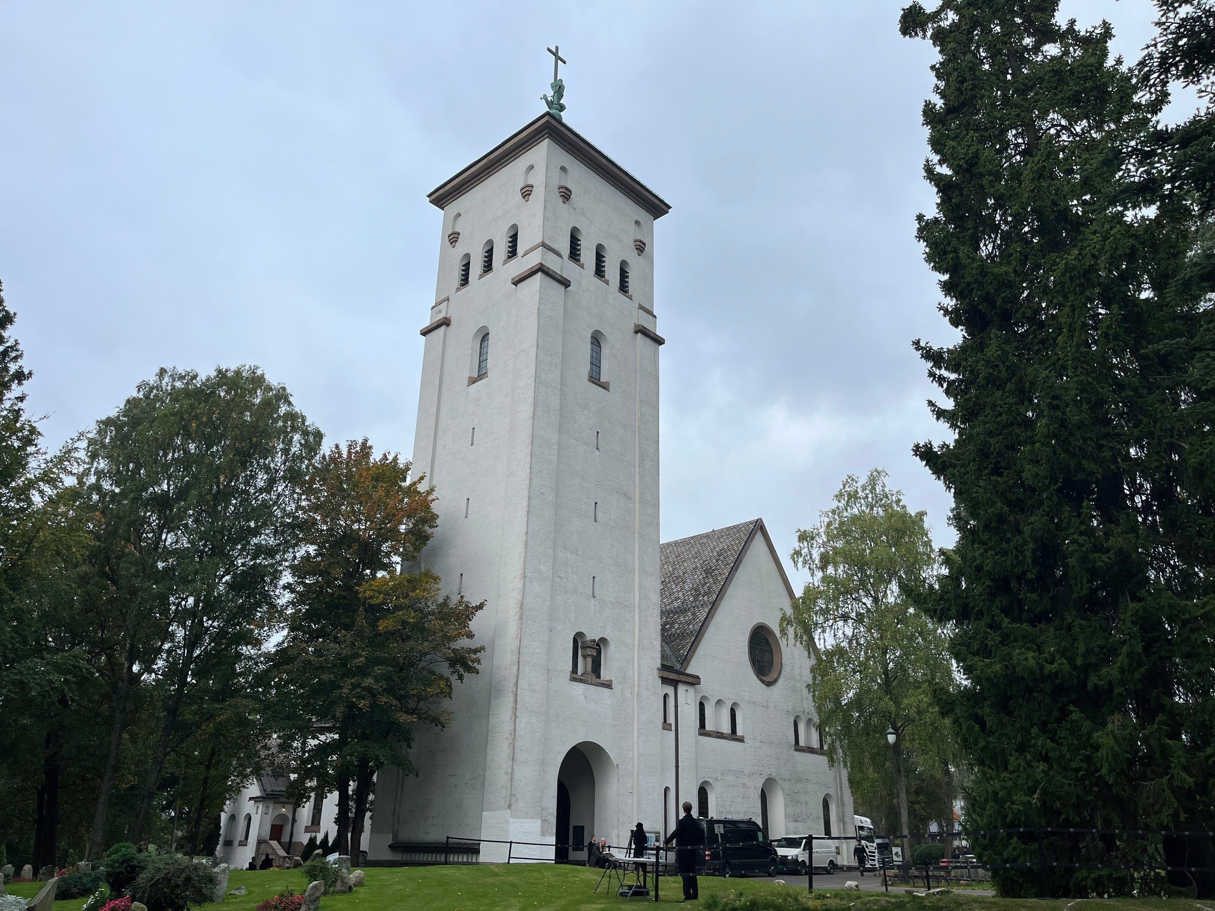 El servicio funerario ha tenido lugar aquí, en la iglesia de Ris, situada en Oslo, Noruega