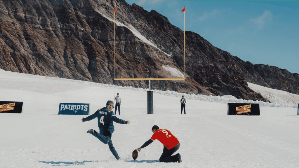 El insólito récord Guinness de la NFL en los Alpes, un field goal a 3.454 metros de altitud