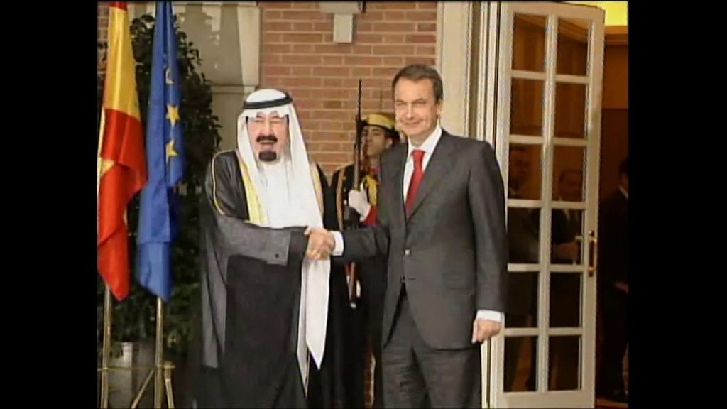 Los escenarios a los que se enfrenta a Zapatero tras su versión de las joyas
