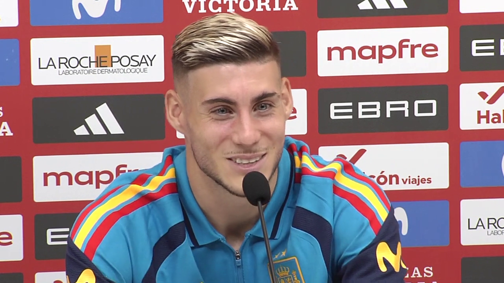 Roberto Fernández responde al aprendizaje del Málaga y a Marc Cucurella: "Lo he sufrido"