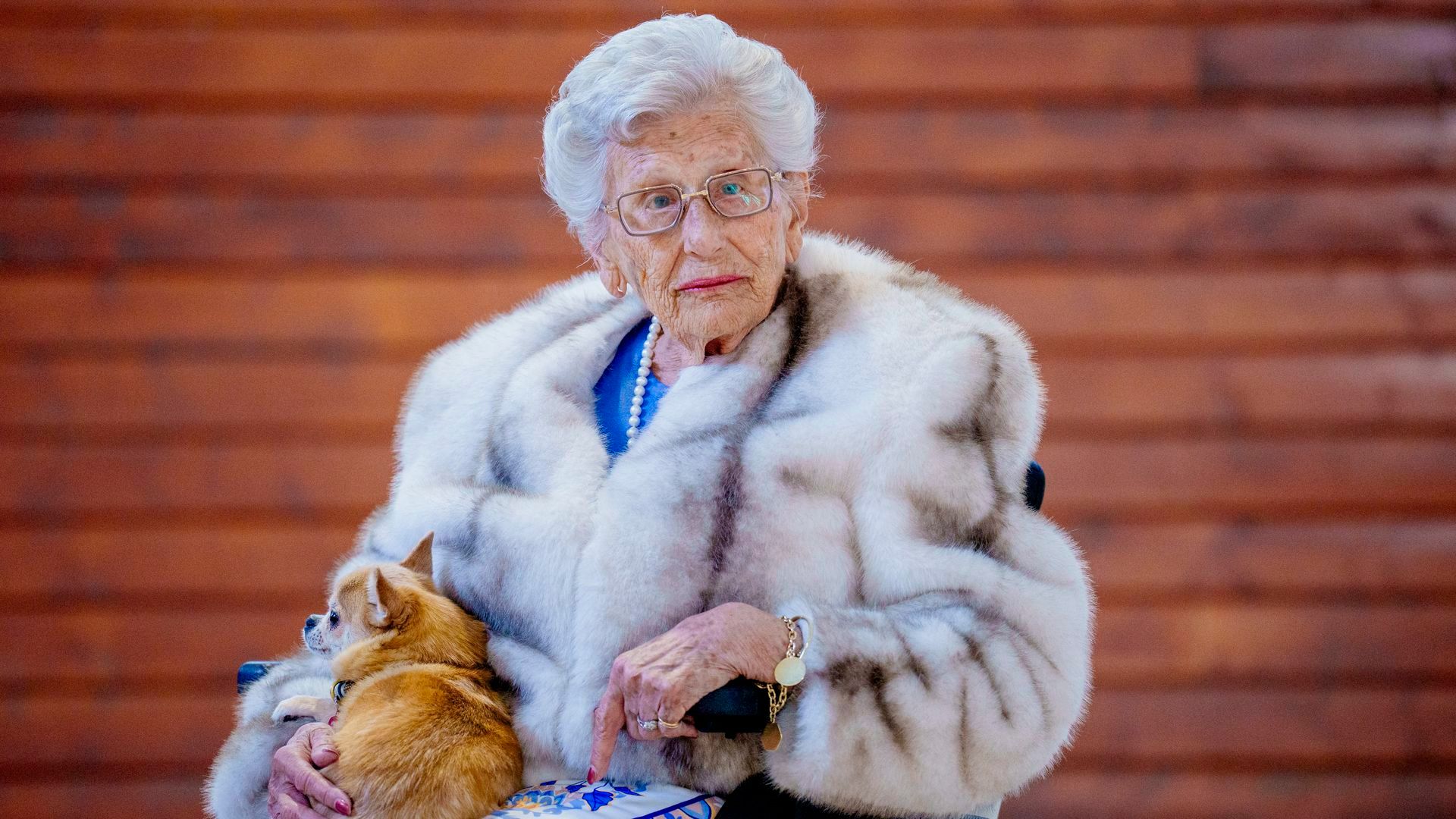 Astrid de Noruega y su perrita Wilma Astrid de Noruega y su perrita Wilma