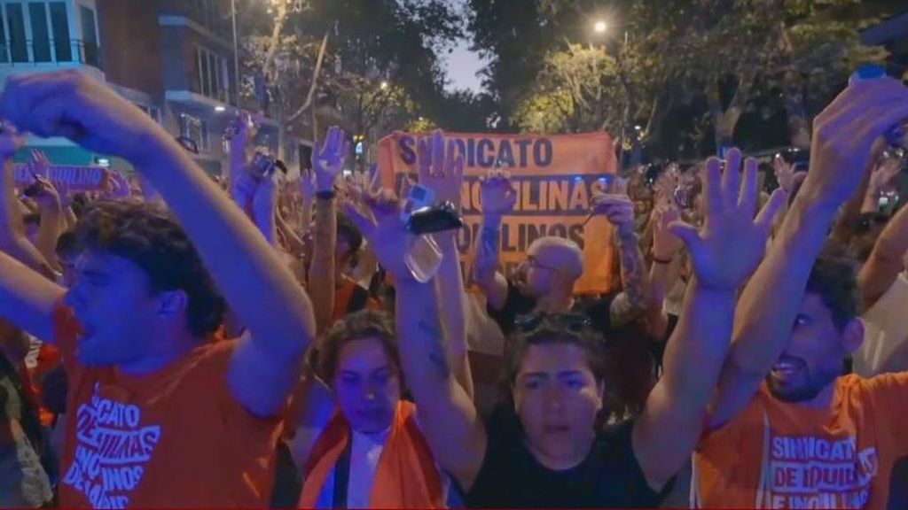 El desahucio de Maricarmen prende la mecha de la ira por el precio de la vivienda