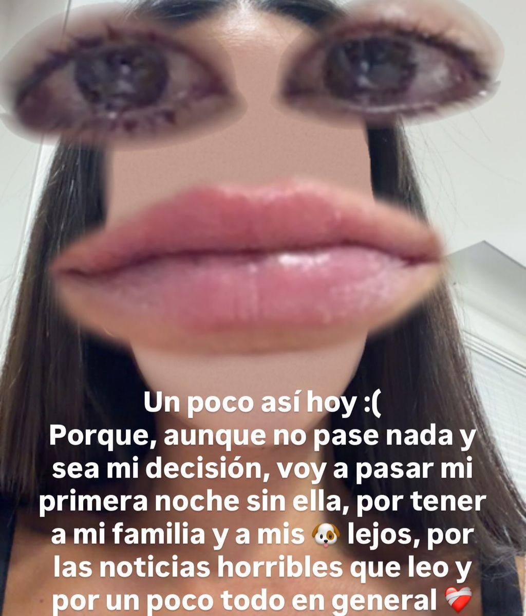 Las lágrimas de Claudia Martínez al separarse de su hija