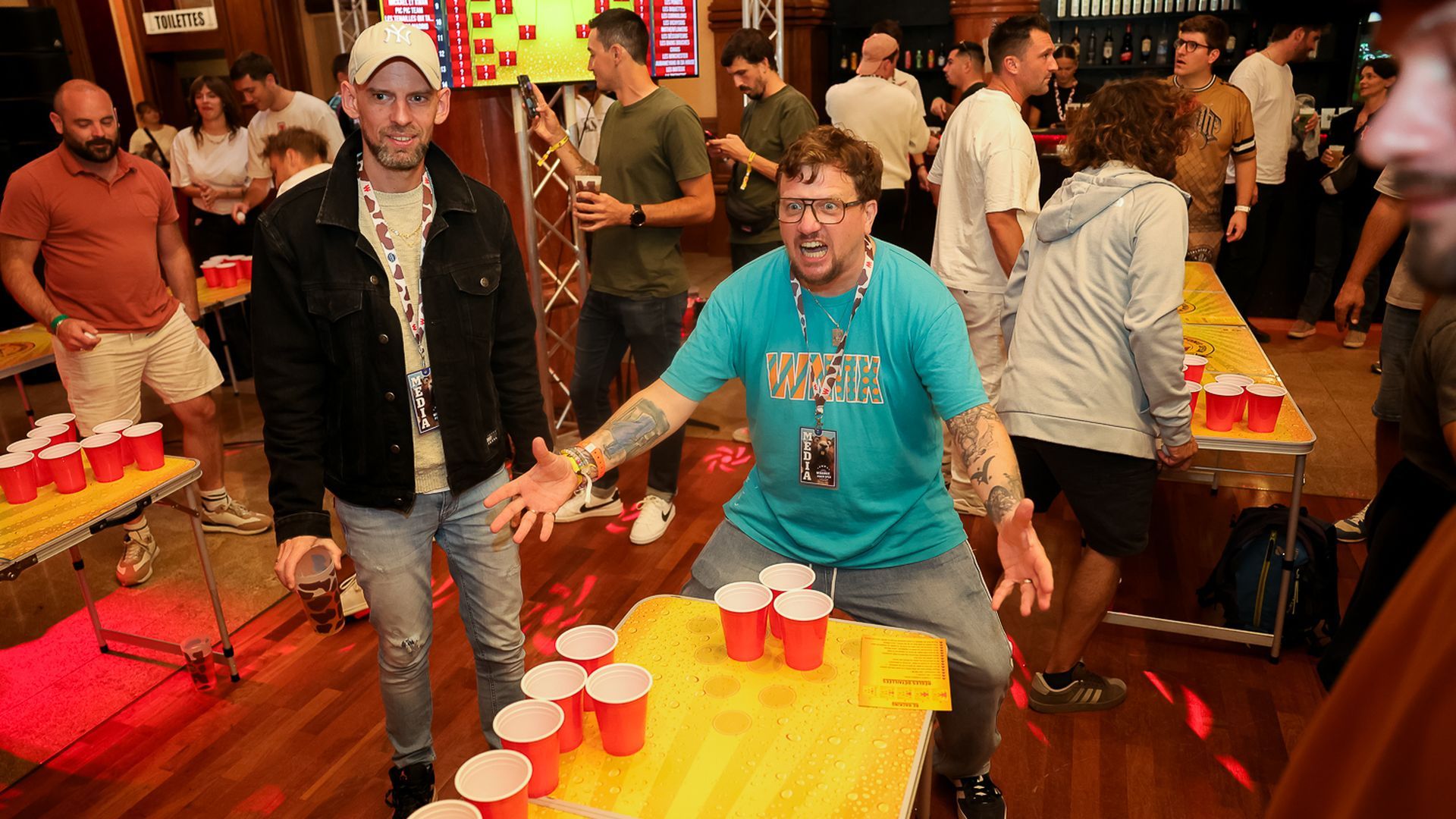 Locura por el Beer Pong