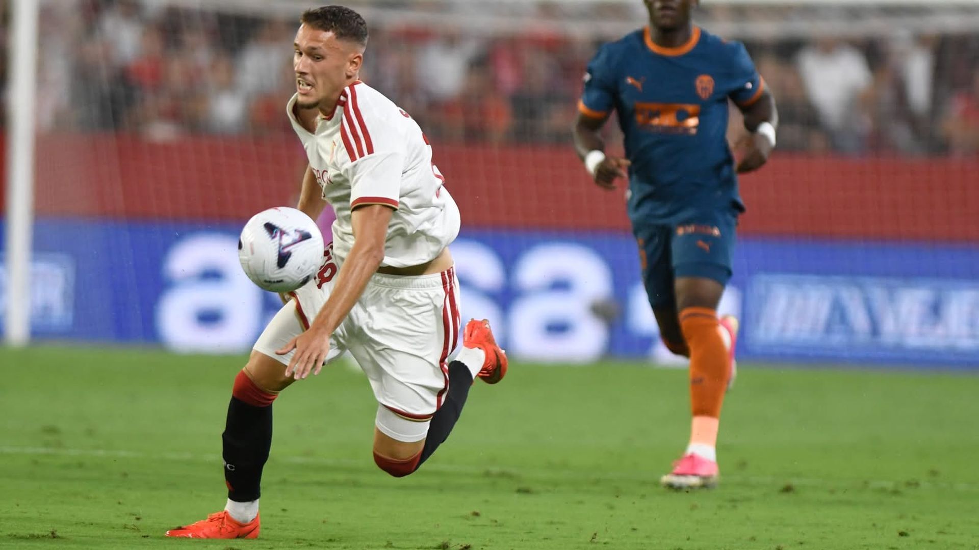 Lucas Stassin, en el Sevilla-Valencia Lucas Stassin, en el Sevilla-Valencia